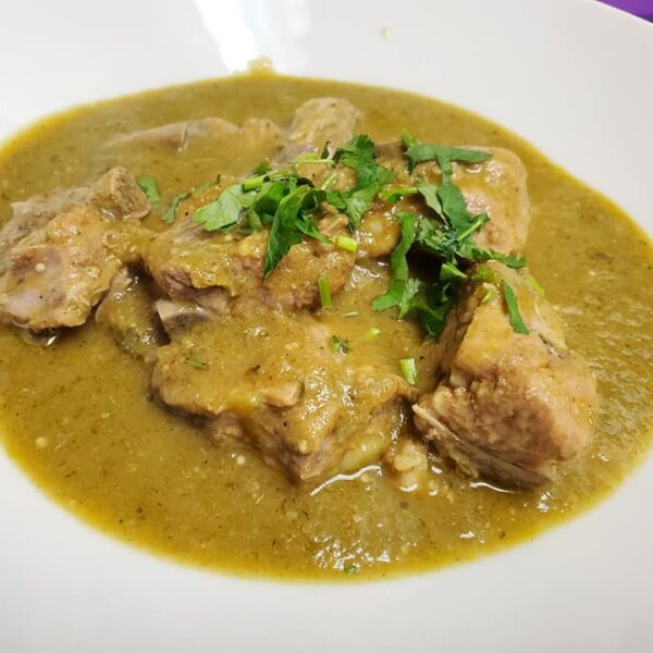 Pork rib in red or green sauce