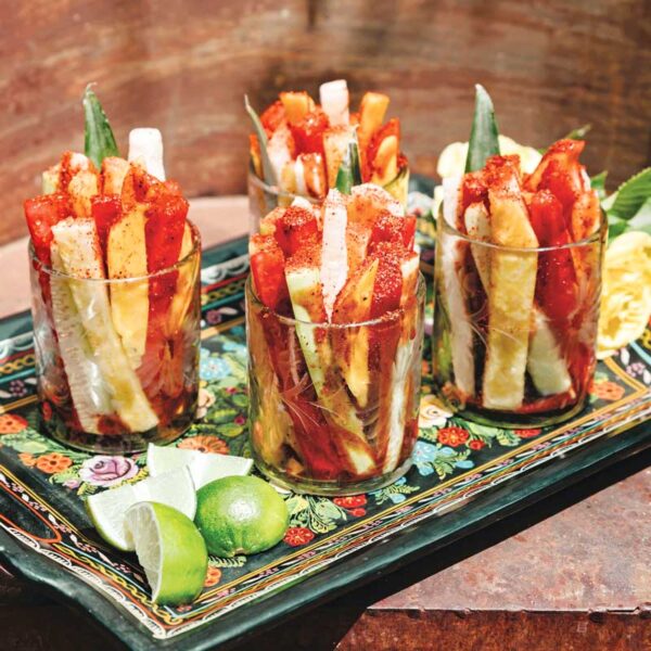 Frutas con chamoy